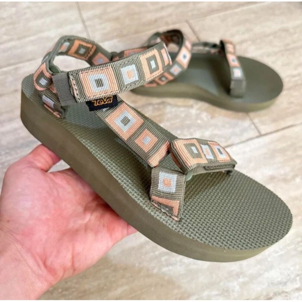 Teva Midform Universal Geometric Platform Sandal Retro Boho Gorpcore Size 7 W